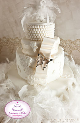 Ombretta Mello Cake Designer - Lecce, IT ~ CakeDecorPros.com